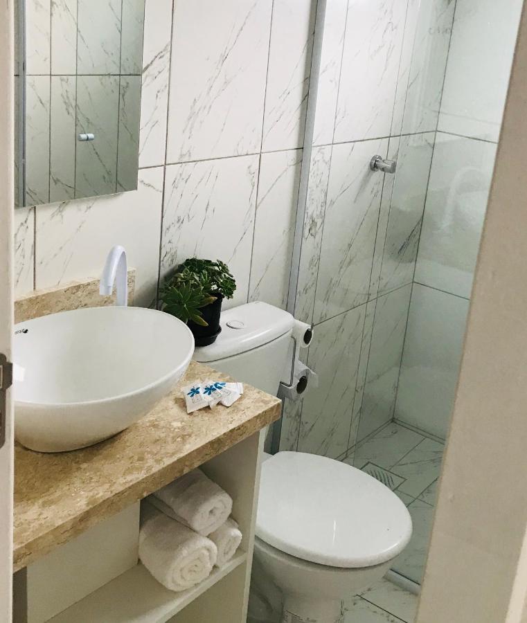 Suite Em Gramado, Proxima A Avenida Das Hortencias Eksteriør billede