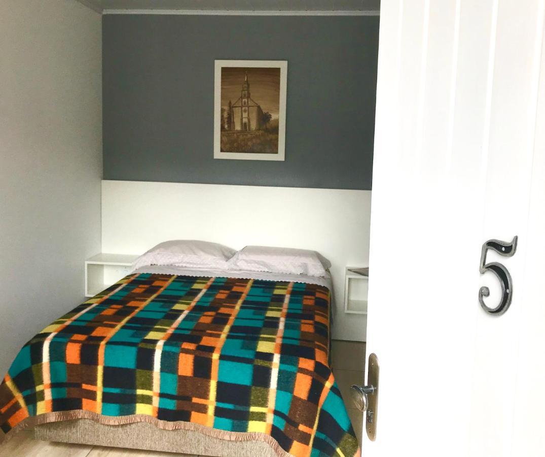 Suite Em Gramado, Proxima A Avenida Das Hortencias Eksteriør billede