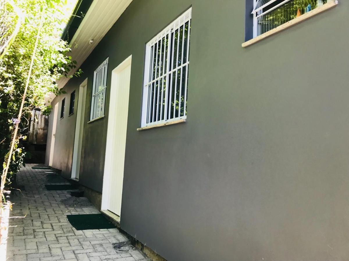 Suite Em Gramado, Proxima A Avenida Das Hortencias Eksteriør billede