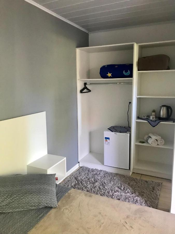 Suite Em Gramado, Proxima A Avenida Das Hortencias Eksteriør billede