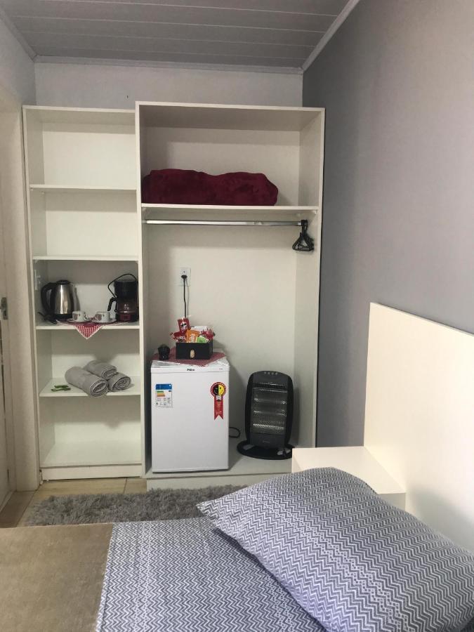 Suite Em Gramado, Proxima A Avenida Das Hortencias Eksteriør billede